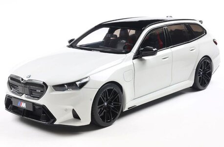  BMW M5 Touring (G99) '24 (Solido 1:18)