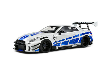  Nissan GT-R (R35) W/ Liberty Walk Body Kit 2.0 '24 (Solido 1:18)